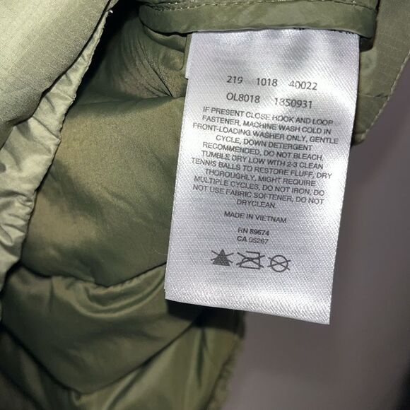 NWOT WOMEN’S SIZE MEDIUM RHEA RIDGE OLIVE GREEN MOUNTAIN HARDWEAR DOWN VEST - Picture 4 of 7